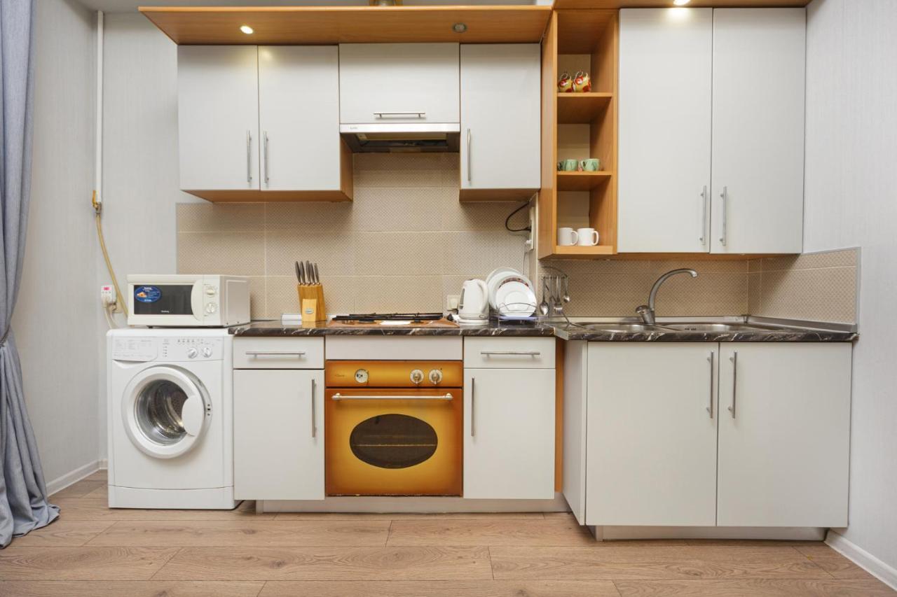 Apartment Zhukovskogo 17 Odessa Esterno foto