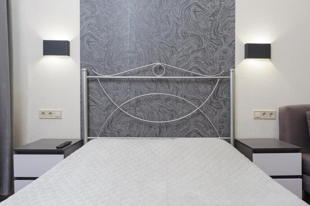 Apartment Zhukovskogo 17 Odessa Esterno foto