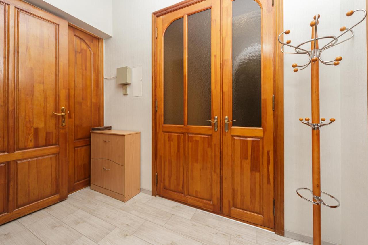 Apartment Zhukovskogo 17 Odessa Esterno foto